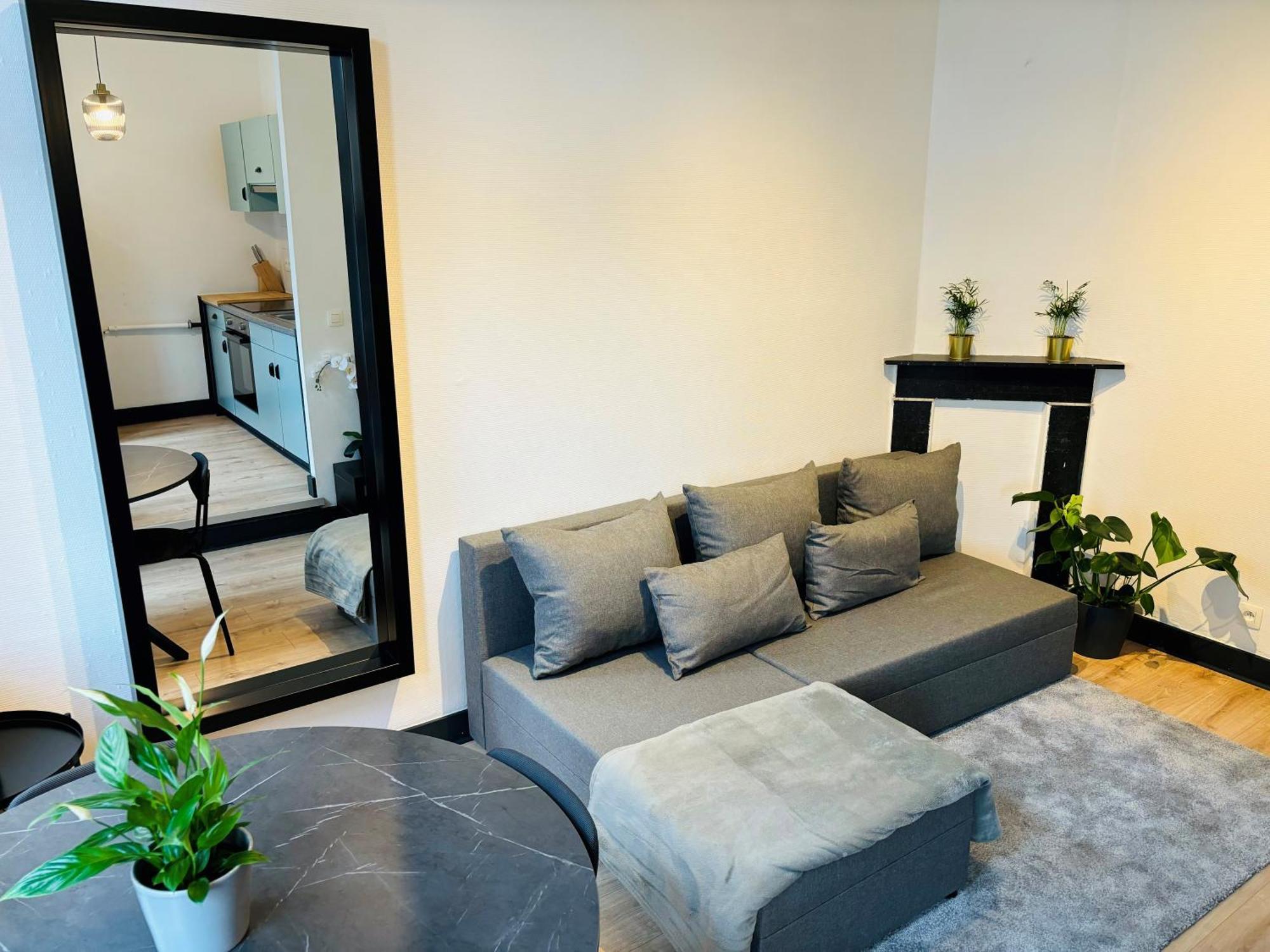 Appartement Cosy Liege Station Buitenkant foto